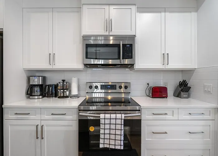 Luxury Spacious Private House Near City Centre